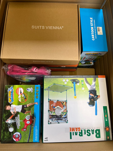 Box Mix (Home / Zabawki) 800 zawierająca popularne produkty z nadwyżek magazynowych sieci Amazon Box Mix (Home / Zabawki) 800 zawierająca popularne produkty z nadwyżek magazynowych sieci Amazon