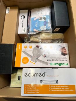 Box Mystery 600 zawierająca popularne produkty z nadwyżek magazynowych sieci Amazon