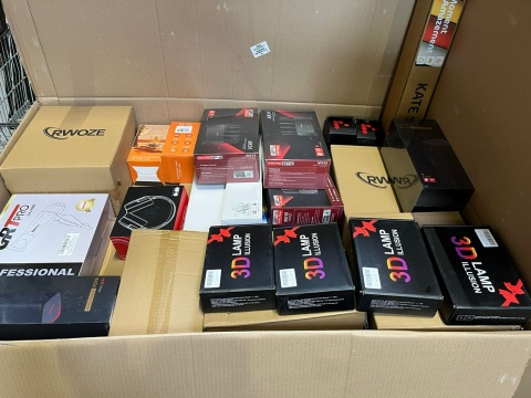 Paleta Elektronika 10 000 zawierająca popularne produkty z nadwyżek magazynowych sieci Amazon Paleta Elektronika 10 000 zawierająca popularne produkty z nadwyżek magazynowych sieci Amazon