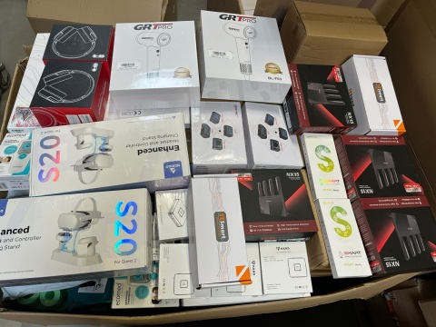 Paleta Elektronika 10 000 zawierająca popularne produkty z nadwyżek magazynowych sieci Amazon Paleta Elektronika 10 000 zawierająca popularne produkty z nadwyżek magazynowych sieci Amazon
