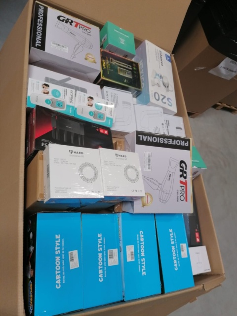 Paleta Elektronika 8 000 zawierająca popularne produkty z nadwyżek magazynowych sieci Amazon Paleta Elektronika 8 000 zawierająca popularne produkty z nadwyżek magazynowych sieci Amazon