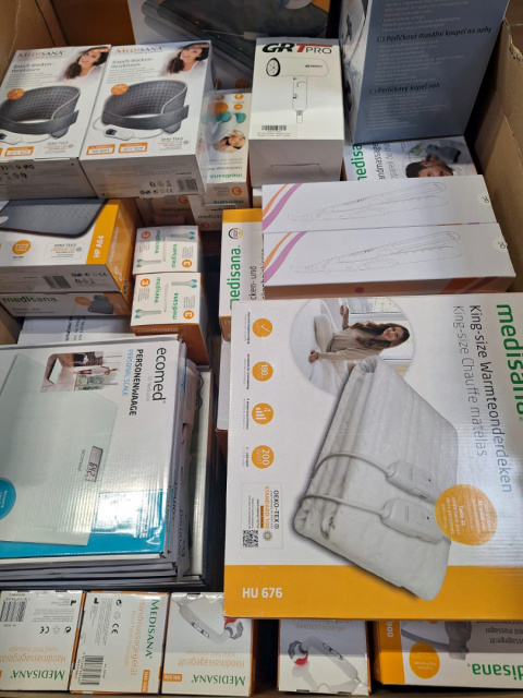 Paleta Elektronika 8000 SILVER zawierająca popularne produkty z nadwyżek magazynowych sieci Amazon Paleta Elektronika 8000 SILVER zawierająca popularne produkty z nadwyżek magazynowych sieci Amazon