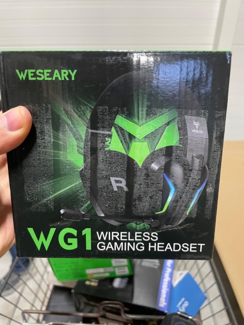 Box Zwroty ELEKTRONIKA Kl. A i B (90%) zawiera produkty premium ze zwrotów konsumenckich popularnej sieci